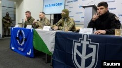 უკრაინის მხარეს მებრძოლი რუსი მოხალისეების პრესკონფერენცია კიევში