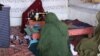 په کندهار کې یوې مېرمنې بېوزله ښځو ته د کار زمینه برابره کړې