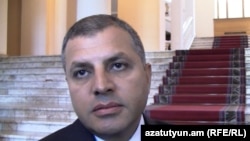 Արարատի նորանշանակ մարզպետ Արամայիս Գրիգորյանը: