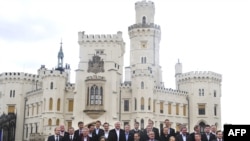 EU Foreign Ministers at the Hluboka nad Vltavou 