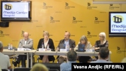 Promocija knjige „"Zloupotrebljene institucije: Ko je bio ko u Srbiji 1987.-2000", Beograd, 29. juni 2011