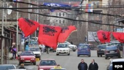 ეთნიკური ნიშნით ორად გაყოფილი ქალაქი მიტროვიცა