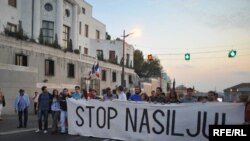 Nakon septembarskog ubistva franuskog navijača Brisa Tatona u centru Beograda usledili su brojni protesti protiv nasilja, Foto: Vesna Anđić