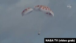 Посадка корабля Crew Dragon в Атлантичному океані