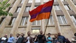 ՔՈ կուսակցության անդամ․ Վարչապետի մեկնաբանությունից կարելի էր ենթադրել, որ դա սիմվոլիկ ակցիա էր