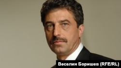 Цветан Василев