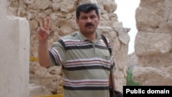 بهمن احمدی امويی