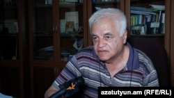Երևանի կապի միջոցների գիտահետազոտական ինստիտուտի տնօրեն Մհեր Մարկոսյան