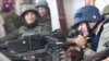 Колеги Пореченкова вважають його вчинок «дурістю» «героя дівчачих мрій»