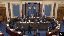 АКШ Сенатындагы Трампка каршы импичмент сотунда. 2021-жылдын 9-февралы.