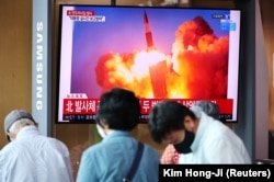 În Koreea de NOrd, testele nucleare sunt transmise la televizor.