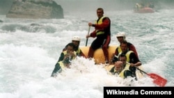 Rafting Tarom, bez datuma