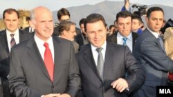 По средбата Груевски - Папандреу, в среда во Брисел премиерот Груевски треба да се сретне со претседателот на ЕК Баросо